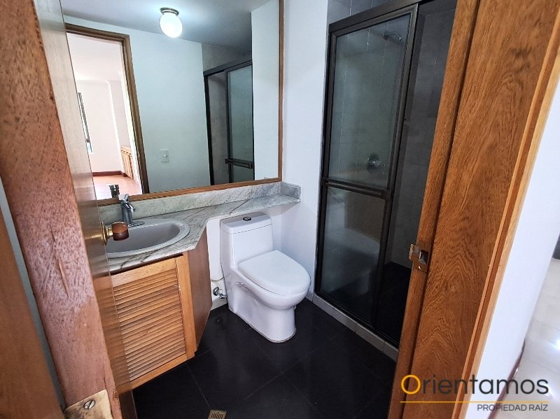 Apartamento disponible para el arriendo en Medellín el codigo es 21501 foto numero 14