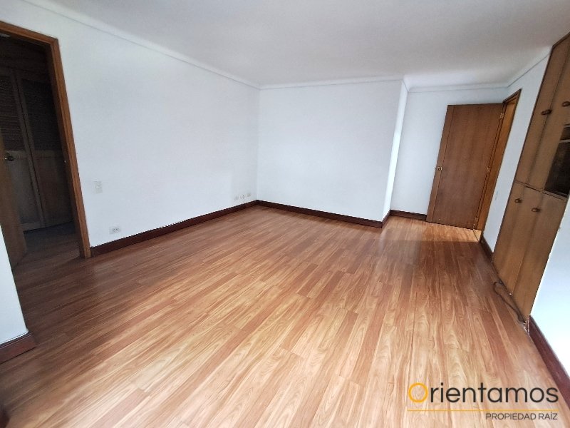 Apartamento disponible para el arriendo en Medellín el codigo es 21501 foto numero 17