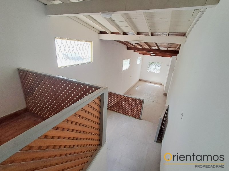 Casa-local disponible para el arriendo en Medellín el codigo es 21471 foto numero 12