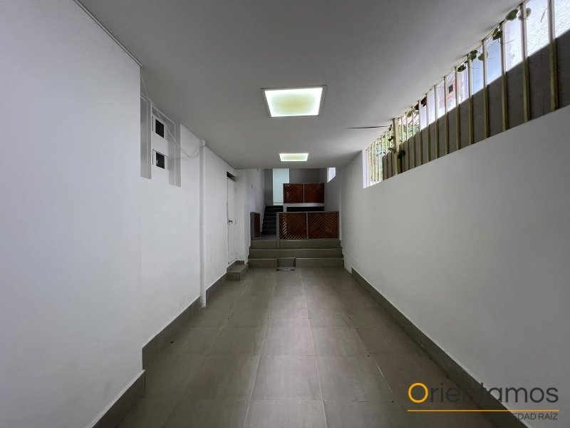 Casa-local disponible para el arriendo en Medellín el codigo es 21471 foto numero 15