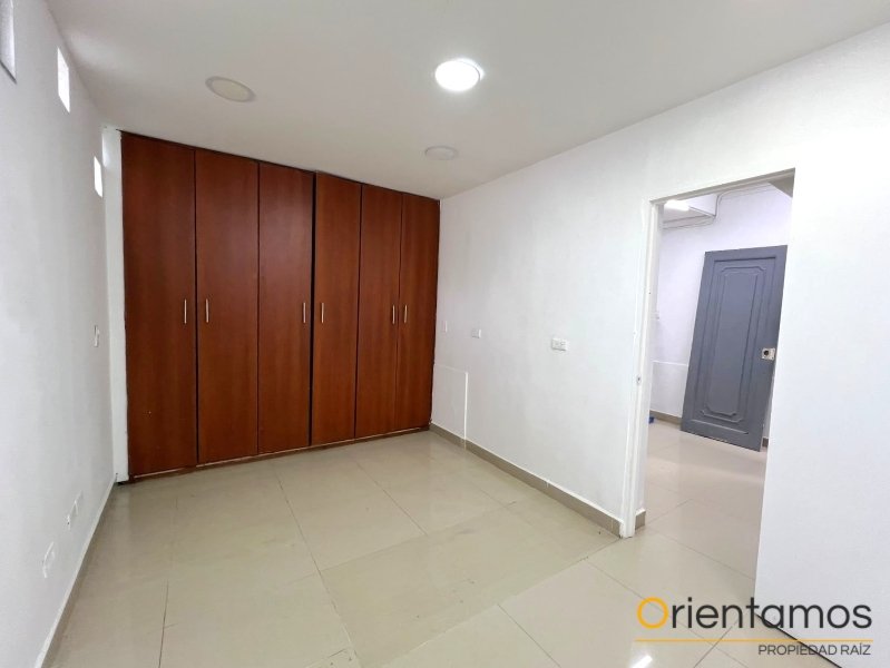 Casa-local disponible para el arriendo en Medellín el codigo es 21471 foto numero 18