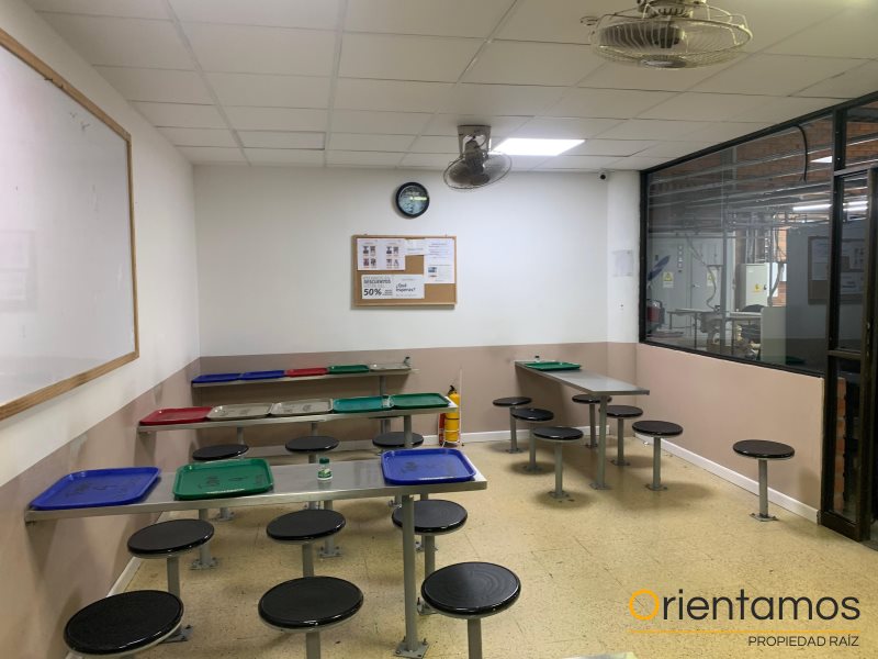 Bodega disponible para el arriendo en Medellín el codigo es 16199 foto numero 6