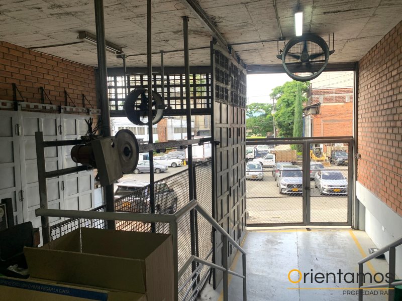 Bodega disponible para el arriendo en Medellín el codigo es 16199 foto numero 9