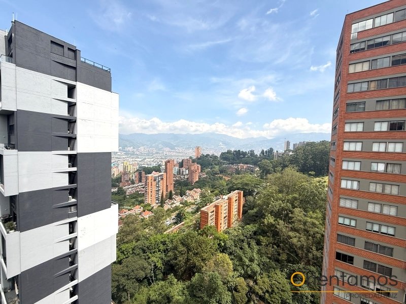 Apartamento disponible para el arriendo en Medellín el codigo es 21500 foto numero 2