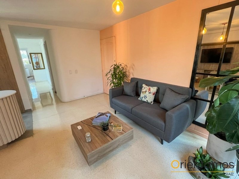 Apartamento disponible para el arriendo en Medellín el codigo es 21481 foto numero 3