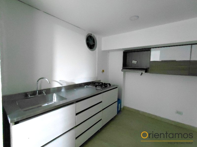 Local disponible para el arriendo en Medellín el codigo es 8901 foto numero 5