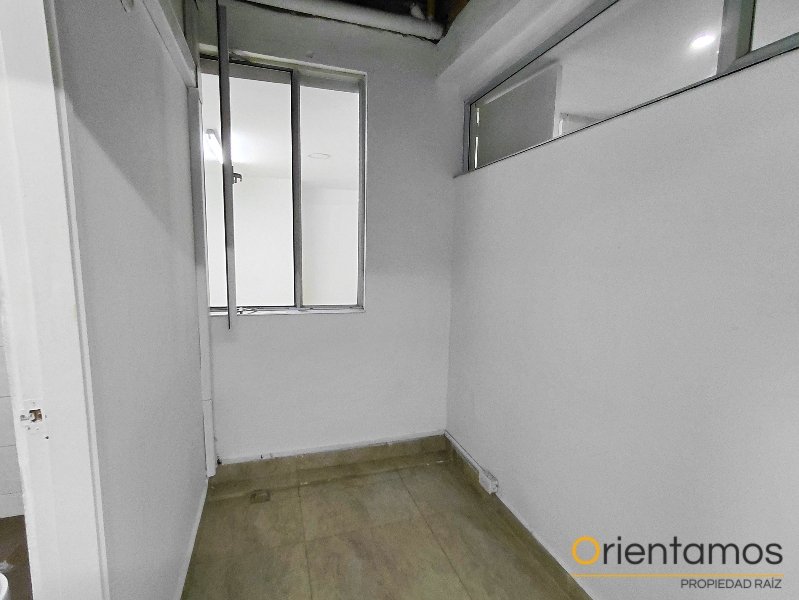Local disponible para el arriendo en Medellín el codigo es 8901 foto numero 9