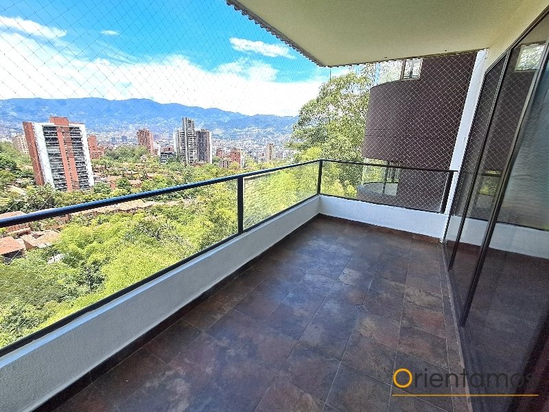 Apartamento disponible para el arriendo en Medellín el codigo es 21501 foto numero 21