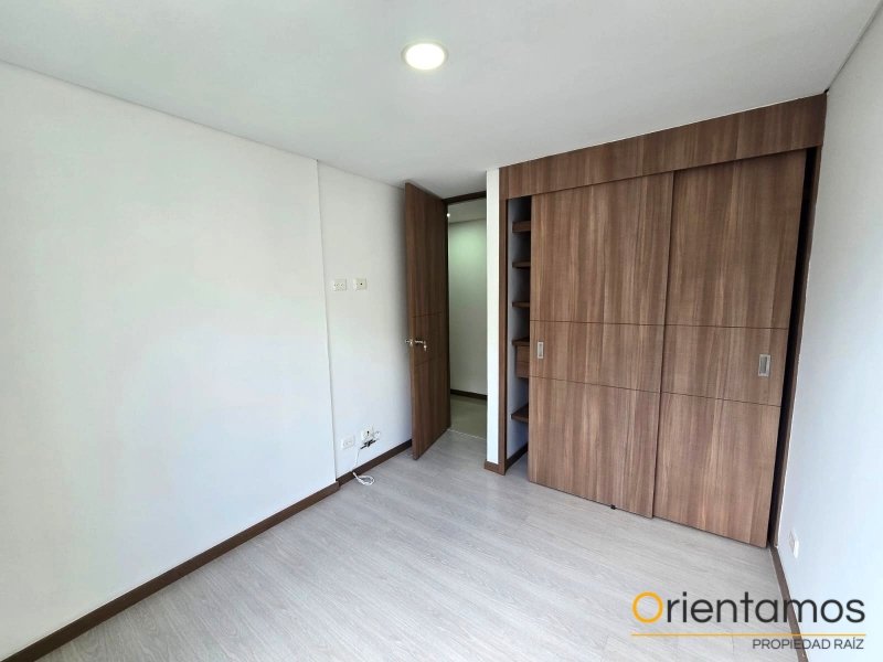 Apartamento disponible para el arriendo en Envigado el codigo es 21519 foto numero 6