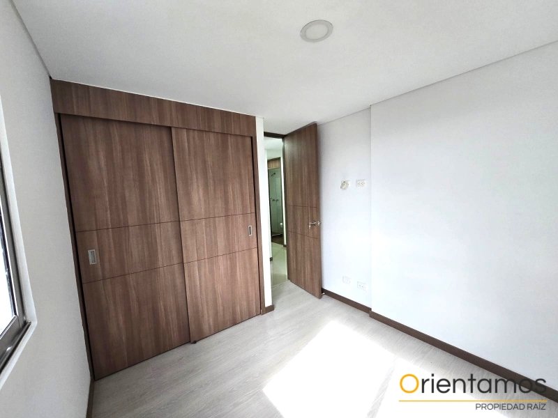Apartamento disponible para el arriendo en Envigado el codigo es 21519 foto numero 7