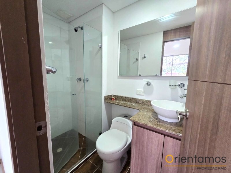 Apartamento disponible para el arriendo en Envigado el codigo es 21519 foto numero 11