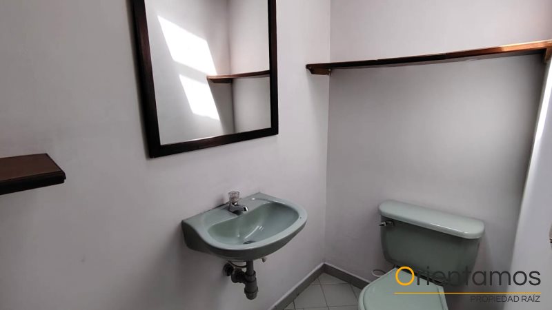 Oficina disponible para el arriendo en Medellín el codigo es 18307 foto numero 13