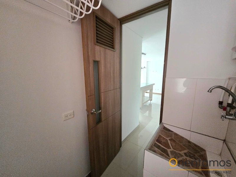 Apartamento disponible para el arriendo en Envigado el codigo es 21519 foto numero 17