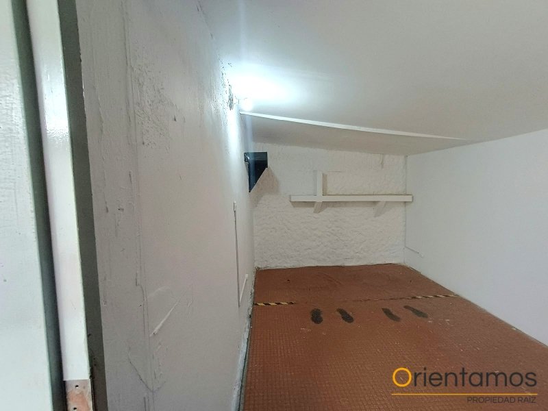 Casa-local disponible para el arriendo en Medellín el codigo es 21521 foto numero 15