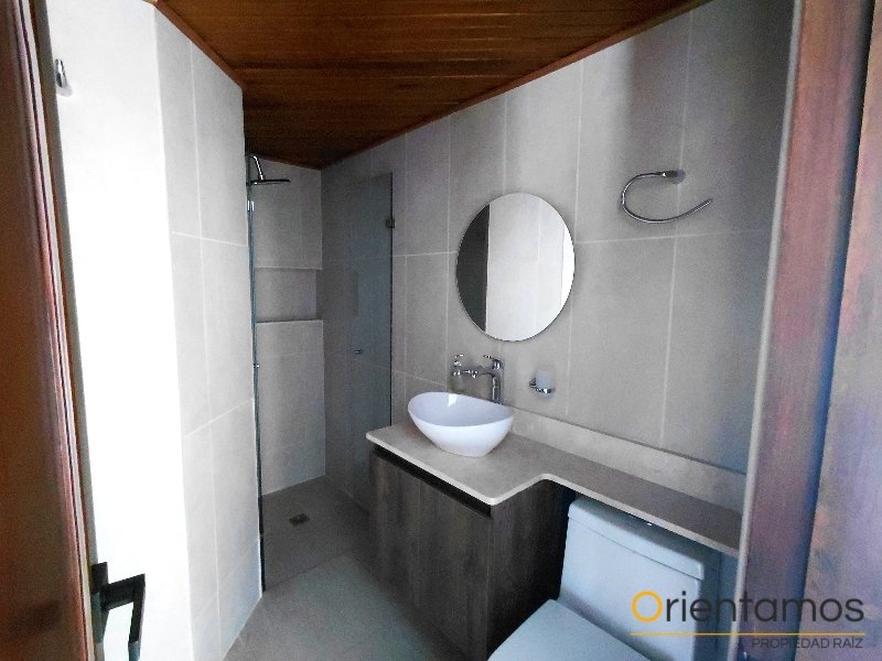 Apartamento disponible para el arriendo en Medellín el codigo es 21510 foto numero 22