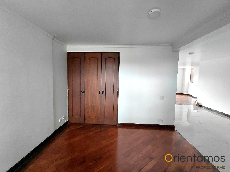 Apartamento disponible para el arriendo en Medellín el codigo es 21510 foto numero 16
