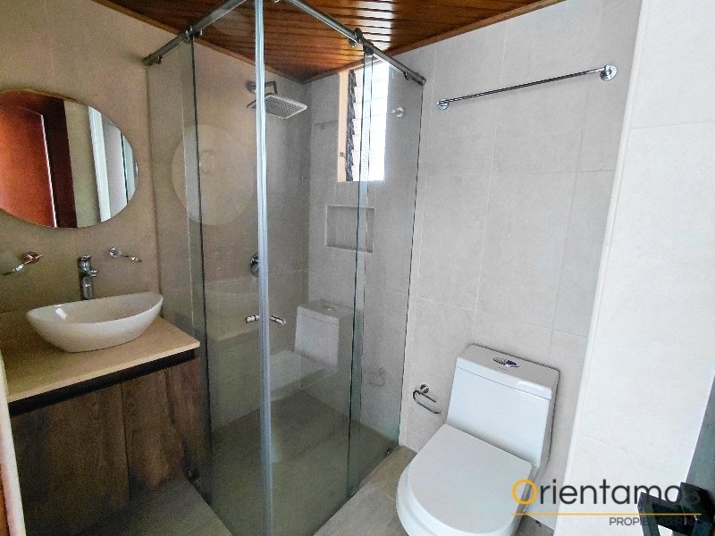 Apartamento disponible para el arriendo en Medellín el codigo es 21510 foto numero 19