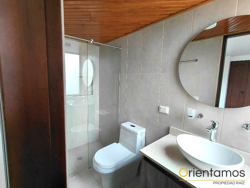 Apartamento disponible para el arriendo en Medellín el codigo es 21510 foto numero 25