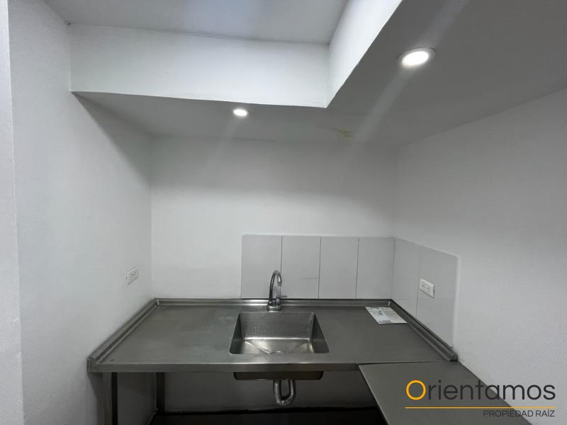 Local disponible para el arriendo en Medellín el codigo es 18718 foto numero 6