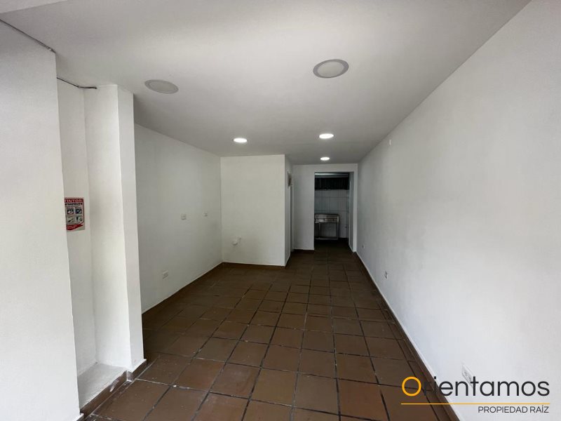 Local disponible para el arriendo en Medellín el codigo es 18718 foto numero 3