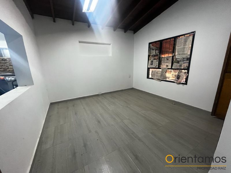 Local disponible para el arriendo en Medellín el codigo es 18716 foto numero 3