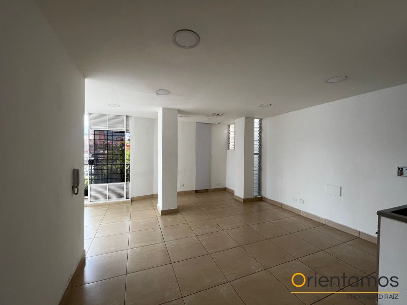 Oficina para el arriendo en Medellín - Belen el codigo es 13383 foto numero 3