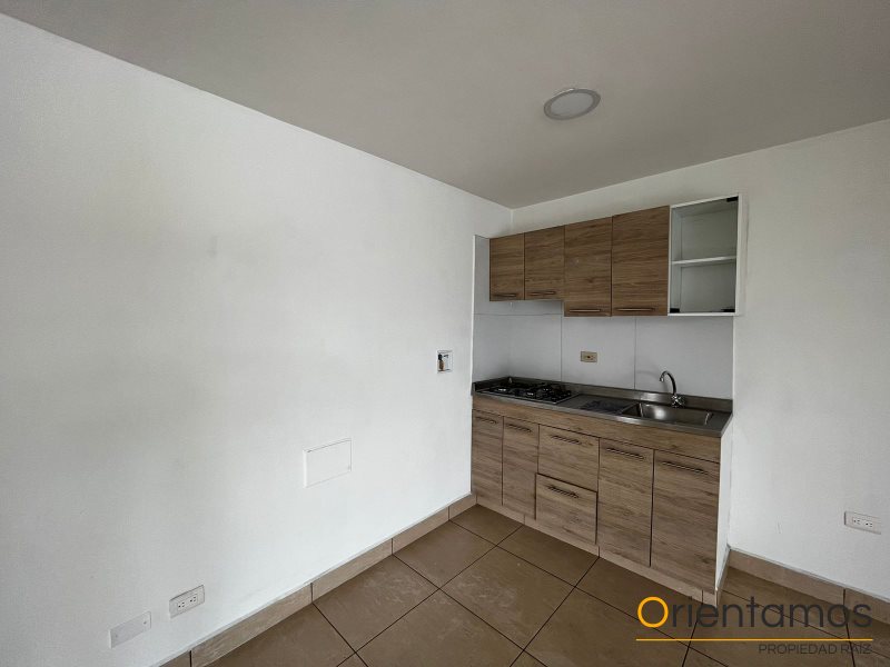 Oficina para el arriendo en Medellín - Belen el codigo es 13383 foto numero 4