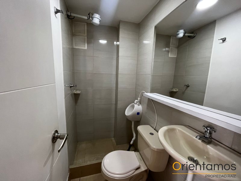 Oficina para el arriendo en Medellín - Belen el codigo es 13383 foto numero 5