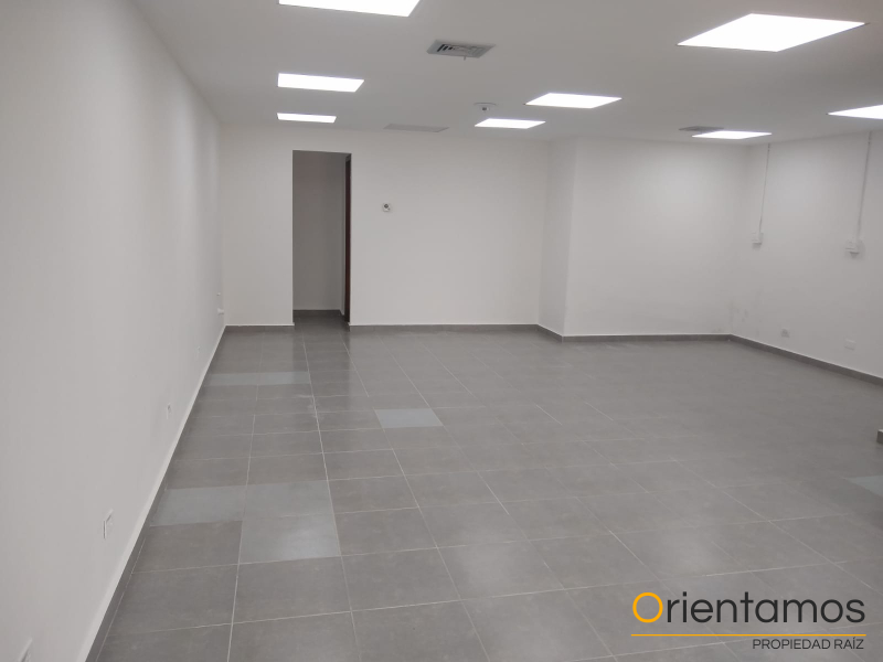 Local para el arriendo en Medellín - Manila el codigo es 18381 foto numero 5