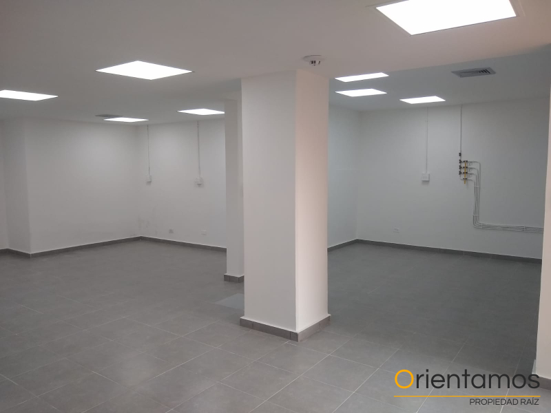 Local para el arriendo en Medellín - Manila el codigo es 18381 foto numero 10