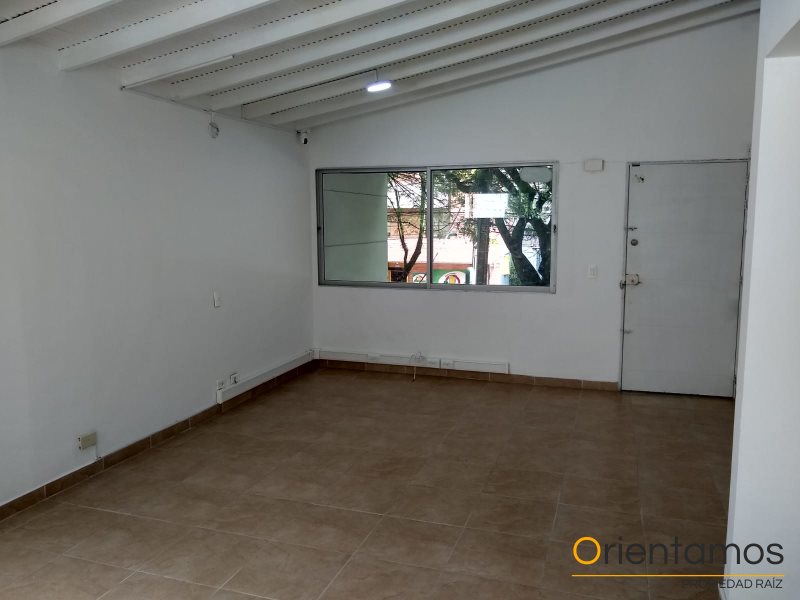 Oficina disponible para el arriendo en Medellín el codigo es 11565 foto numero 2