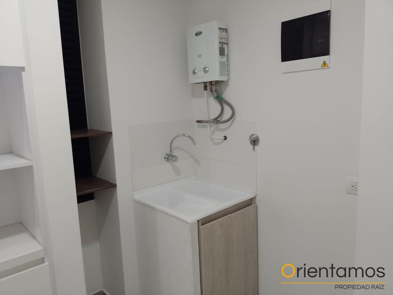 Apartamento disponible para el arriendo en Envigado el codigo es 19219 foto numero 5
