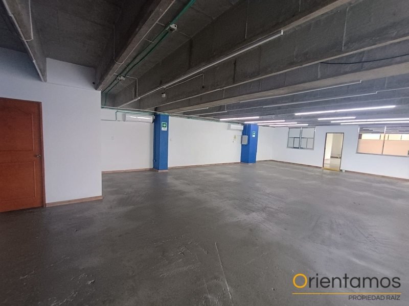 Bodega disponible para el arriendo en Envigado el codigo es 21084 foto numero 5