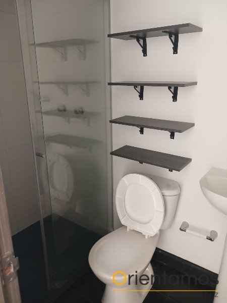 Apartamento disponible para el arriendo en Medellín el codigo es 21053 foto numero 8