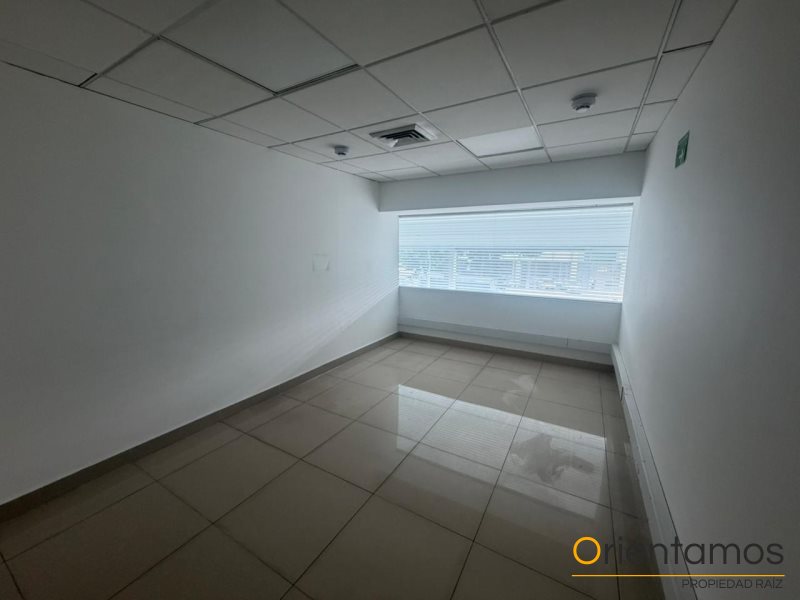 Local disponible para el arriendo en Medellín el codigo es 21047 foto numero 6