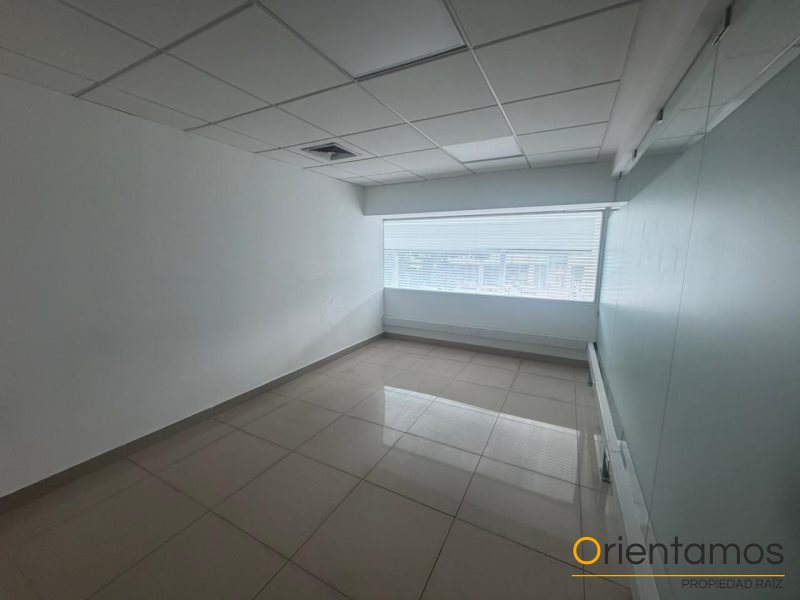 Local disponible para el arriendo en Medellín el codigo es 21047 foto numero 8