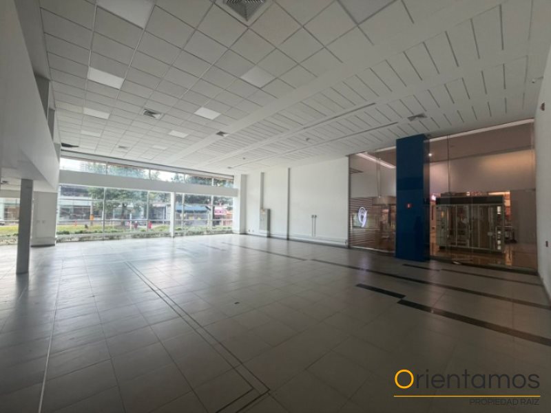 Local disponible para el arriendo en Medellín el codigo es 21047 foto numero 3