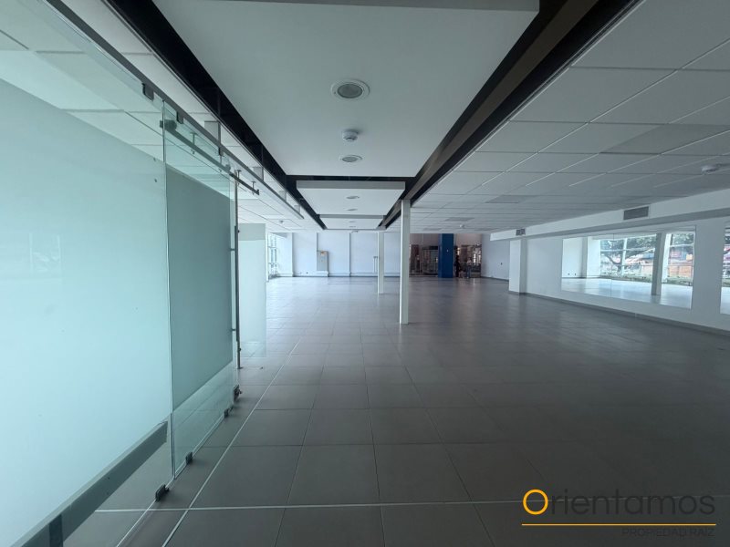 Local disponible para el arriendo en Medellín el codigo es 21047 foto numero 17
