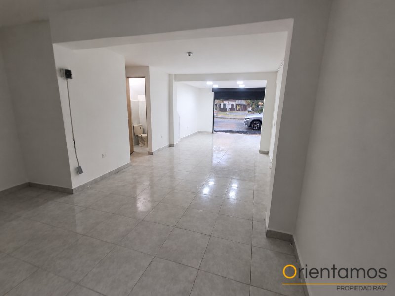 Local disponible para el arriendo en Envigado el codigo es 21634 foto numero 2
