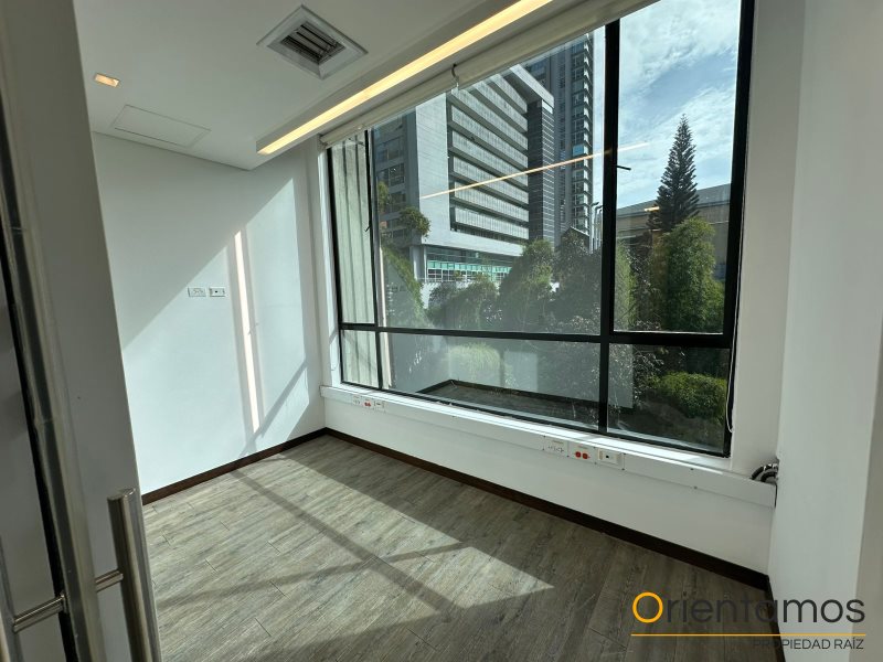 Local disponible para el arriendo en Medellín el codigo es 20745 foto numero 6