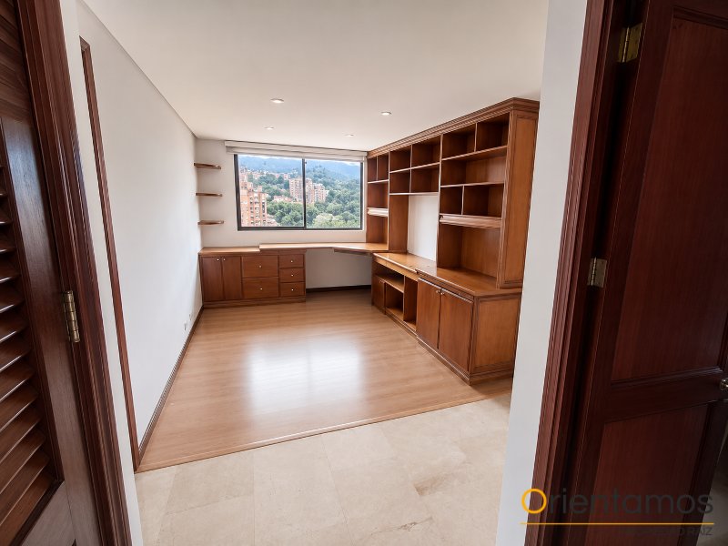 Apartamento disponible para el arriendo en Medellín el codigo es 21348 foto numero 11