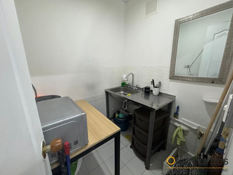 Local disponible para el arriendo en Medellín el codigo es 19935 foto numero 9