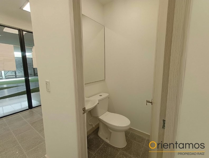 Local disponible para el arriendo en Medellín el codigo es 21618 foto numero 4