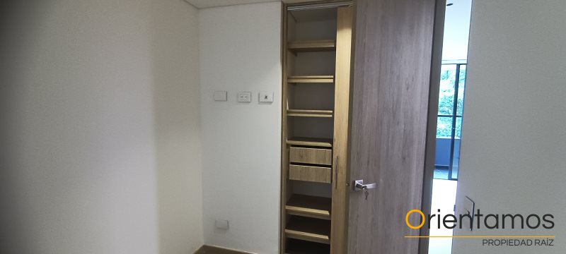 Apartamento disponible para el arriendo en Medellín el codigo es 20060 foto numero 9