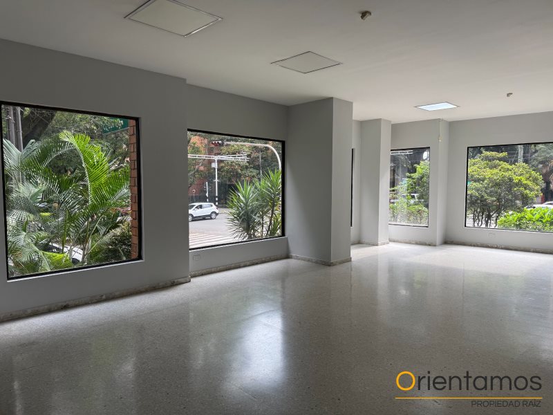 Local disponible para el arriendo en Medellín el codigo es 21015 foto numero 5