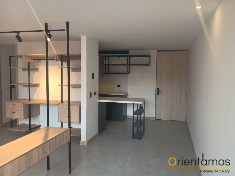 Apartaestudio disponible para el arriendo en Medellín el codigo es 21043 foto numero 2