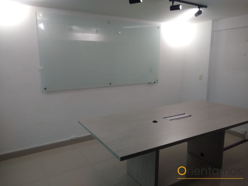 Casa-local disponible para el arriendo en Medellín el codigo es 16182 foto numero 10