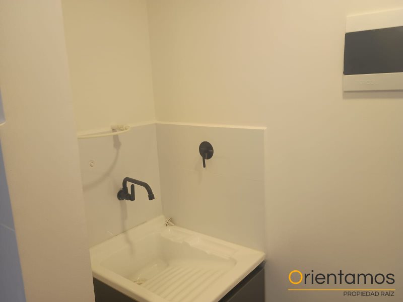 Apartaestudio disponible para el arriendo en Medellín el codigo es 21043 foto numero 6