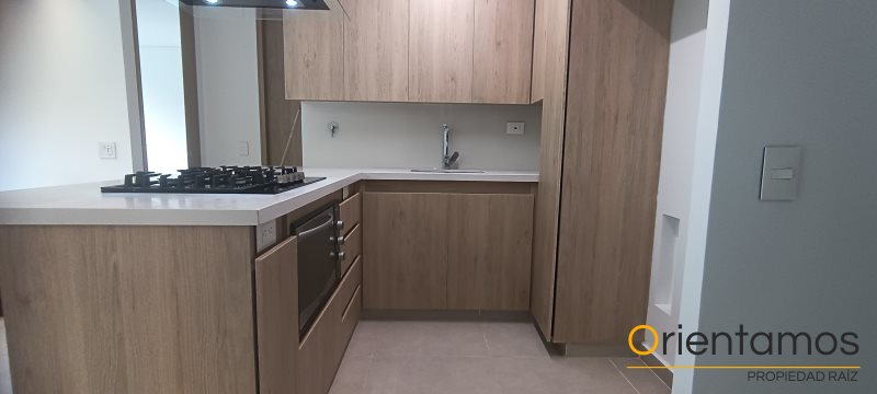 Apartamento disponible para el arriendo en Medellín el codigo es 20060 foto numero 6