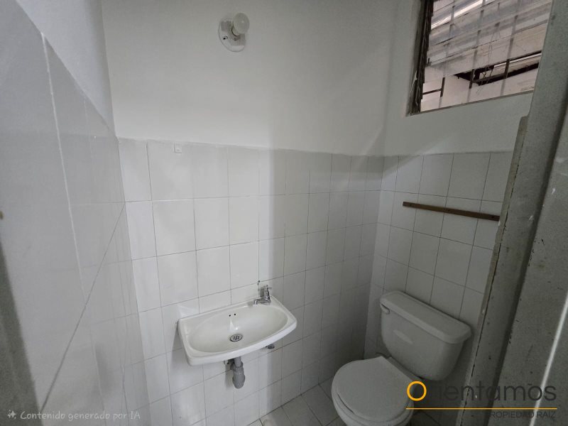 Local disponible para el arriendo en Medellín el codigo es 15149 foto numero 14
